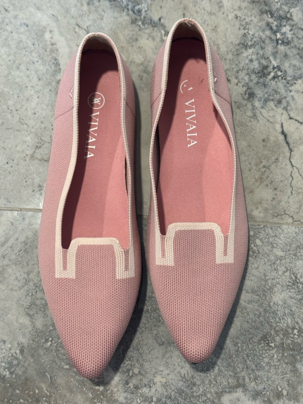 Vivaia Women's Blush Pink Knit Pointed Toe Flats